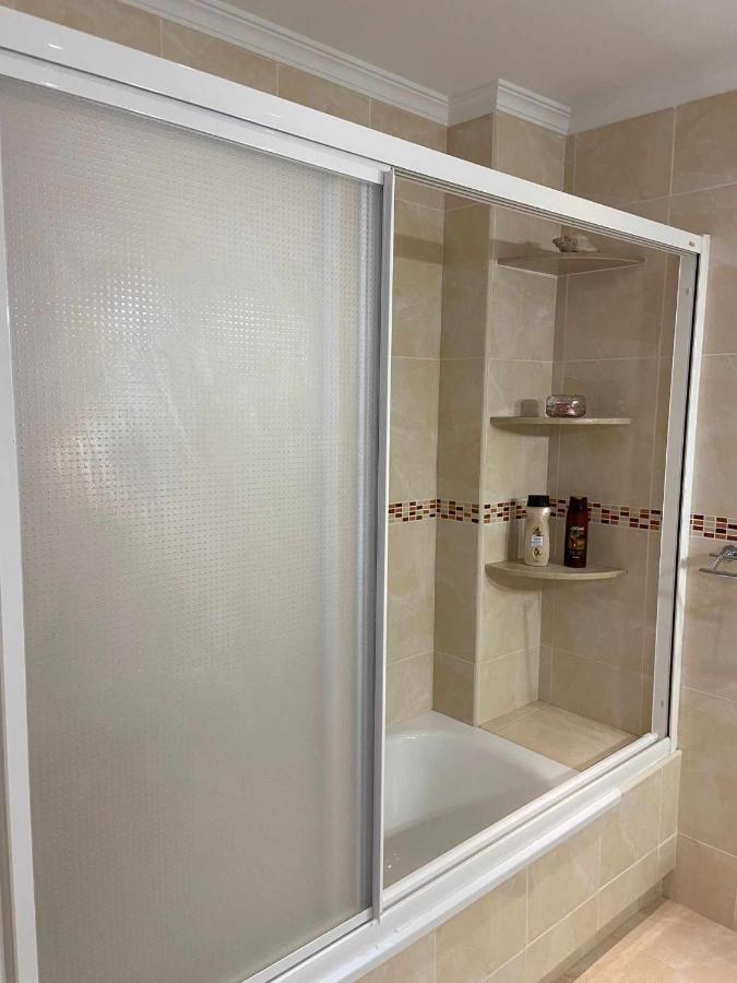 Victoria Home & Parking Estepona Zewnętrze zdjęcie