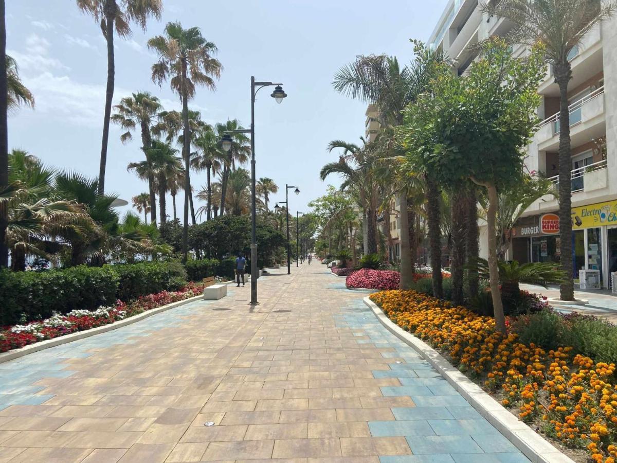 Victoria Home & Parking Estepona Zewnętrze zdjęcie