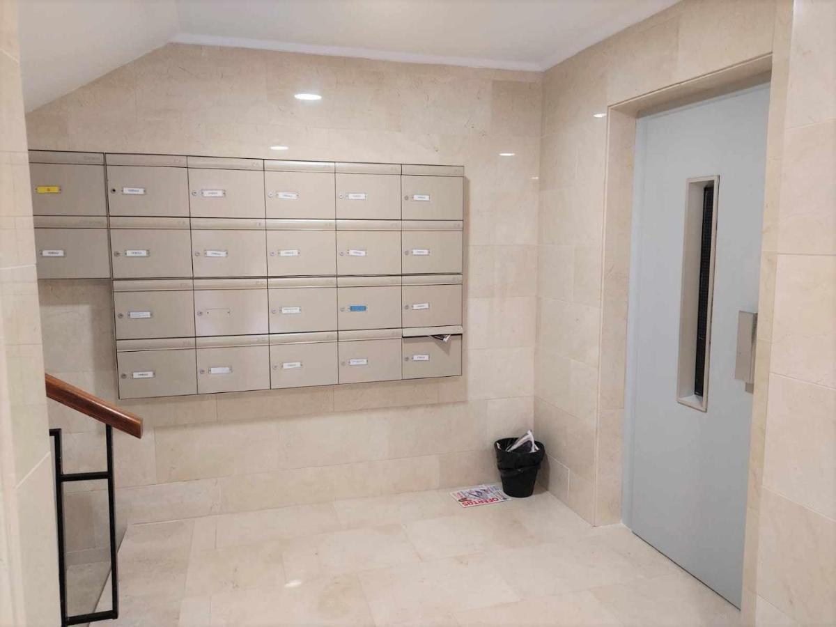 Victoria Home & Parking Estepona Zewnętrze zdjęcie